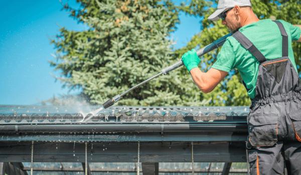 Did You Know Gutter Cleaning Can Improve Roof Life